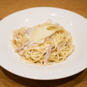 Espaguetis a la carbonara