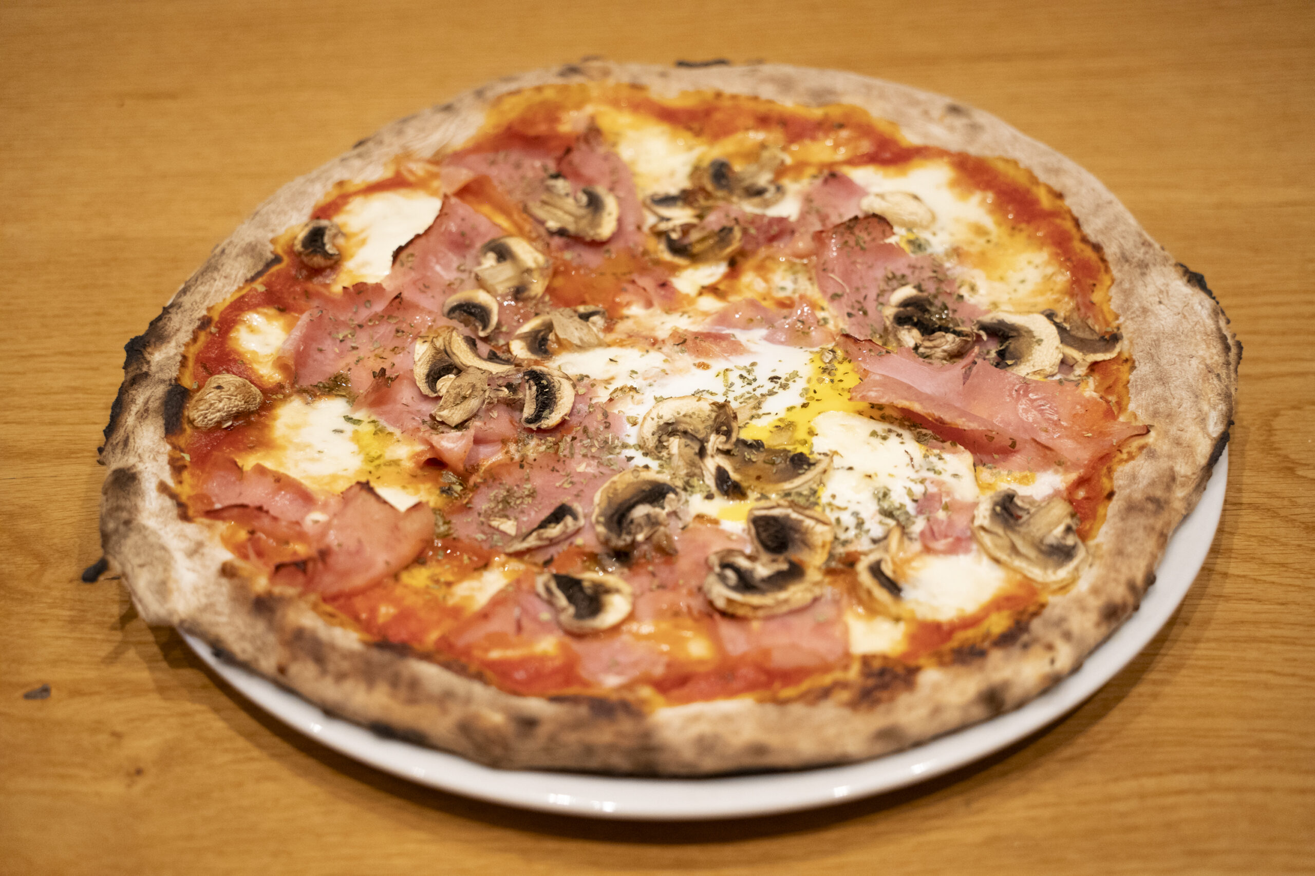 Pizza Regina